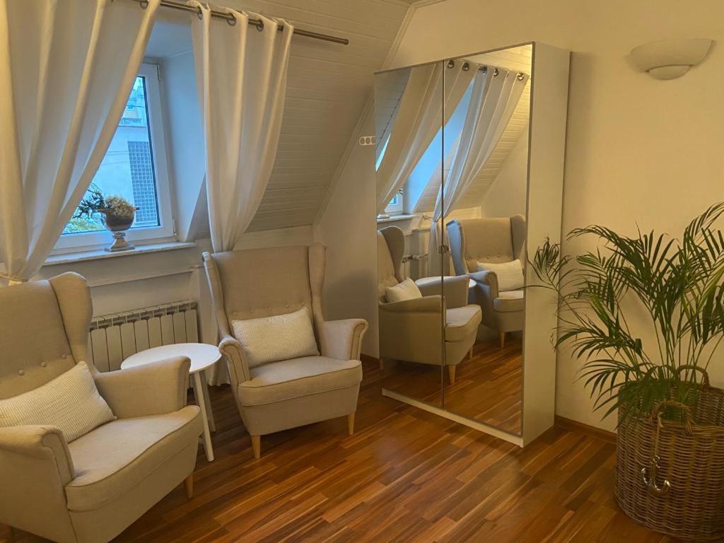 Lux Plus Apartament Chodziez, Zwyciestwa 13 Buitenkant foto